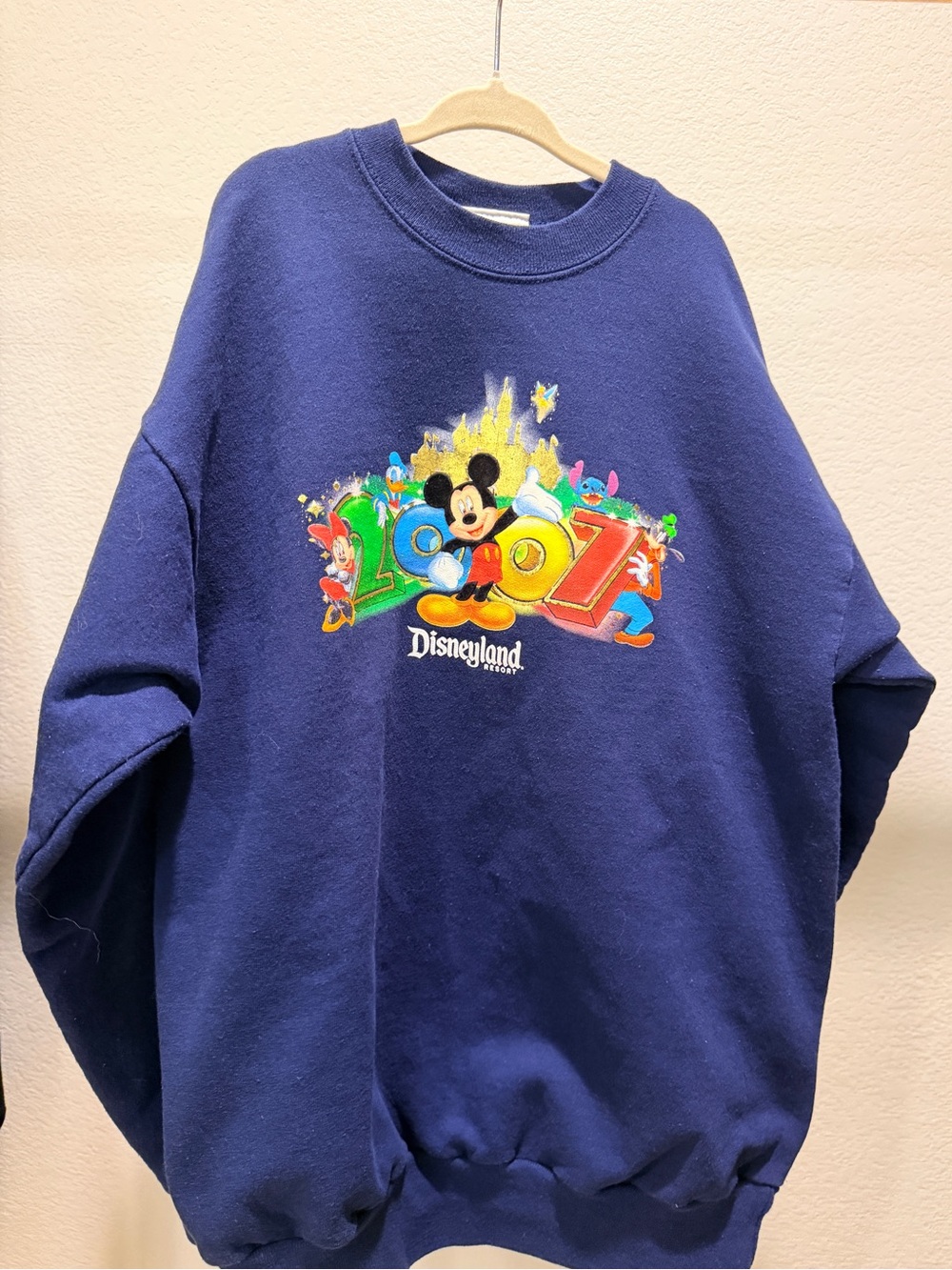 Vintage 2007 Disneyland Resort Mickey Stitch Sweatshirt Youth XL